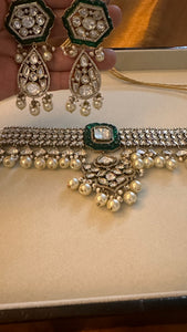 Polki look set with earrings