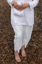 Load image into Gallery viewer, Ek Tar Chikankari Set
