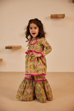 Load image into Gallery viewer, HLS Kids for Girls (Age 1-8) - Sajda Matching Sets
