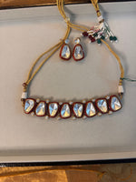 Load image into Gallery viewer, Choker set with earrings

