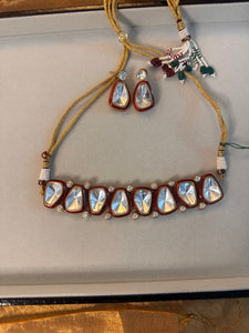 Choker set with earrings
