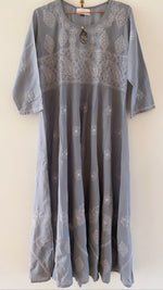 Load image into Gallery viewer, Muslin anarkali chikankari kurta - Grey
