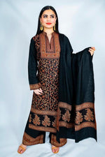 Load image into Gallery viewer, Black winter kanni suit
