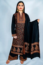 Load image into Gallery viewer, Black winter kanni suit
