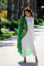 Load image into Gallery viewer, White Silk chikankari kurta

